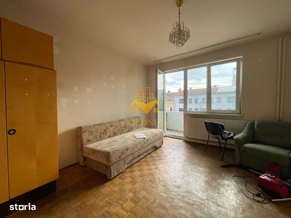 2 camere deco et 2 balcon Centru Mihai Viteazu / Leul /Piata Muzeului