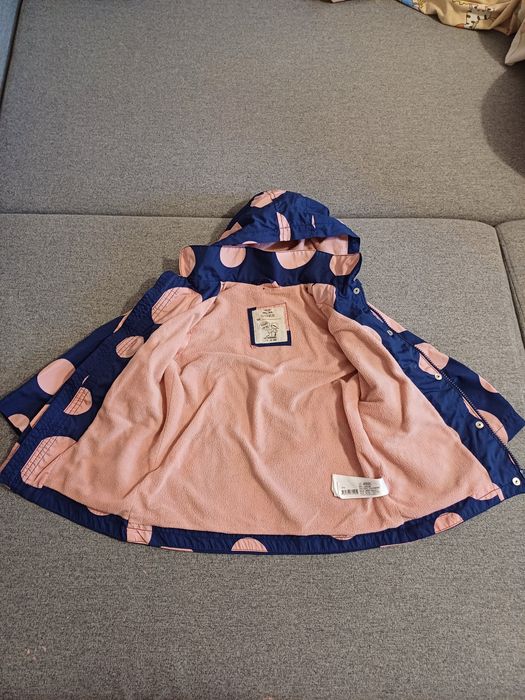 Продам детскую куртку