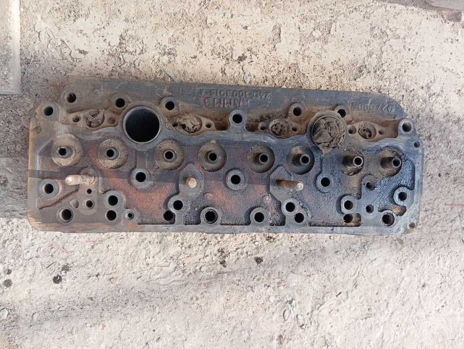 Mtz 80 qora galofka sotiladi