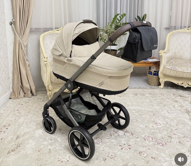 Коляска Caybex продается очень в хорошем состоянии !