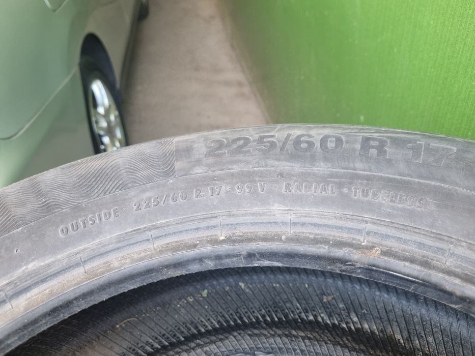 Продам шины 225 60 R17
