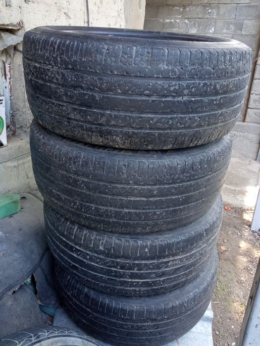 Продам резину на 19