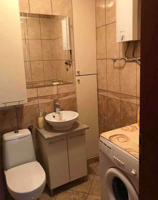 Дава се под наем Тристаен апартамент в Пловдив, Кършияка - 88 кв.м за 260.1 € - Снимка #4