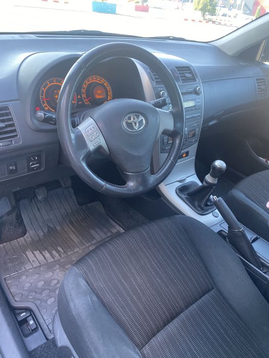 Vând Toyota Corolla, 2008, benzina + GPL