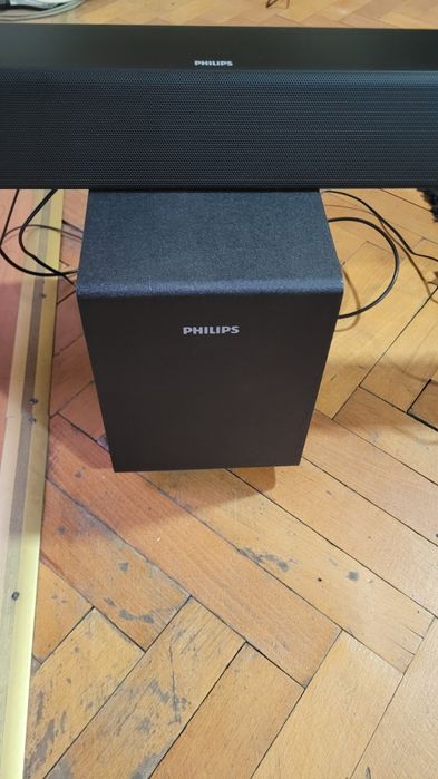 Саундбар Phillips с безжичен събуфер