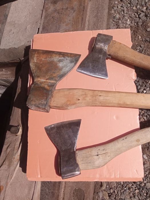Продам топоры, советские