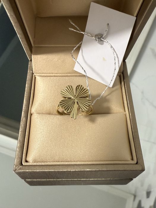 Золото клевер кольцо