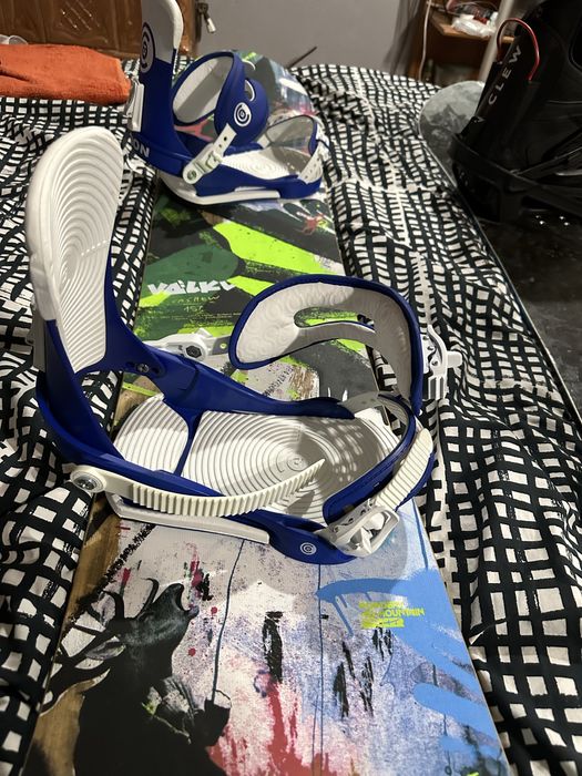 Echipament de snowboard