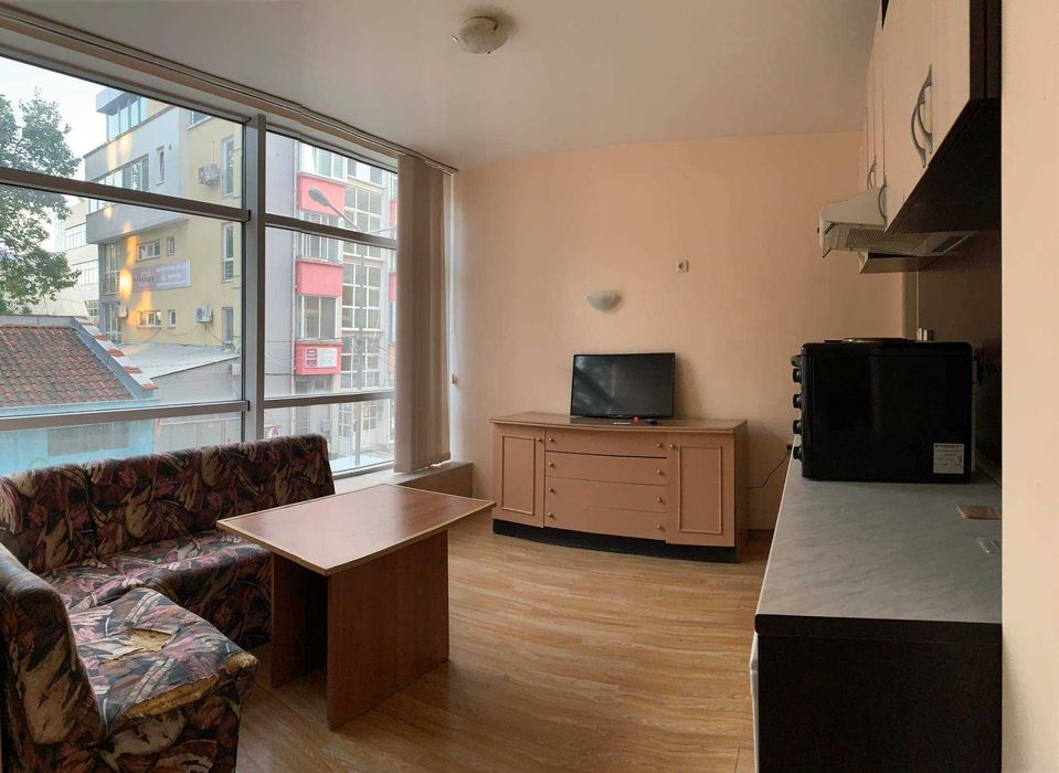 Дава се под наем Едностаен апартамент в Бургас, Братя Миладинови - 45 кв.м за 153 € - Снимка #3