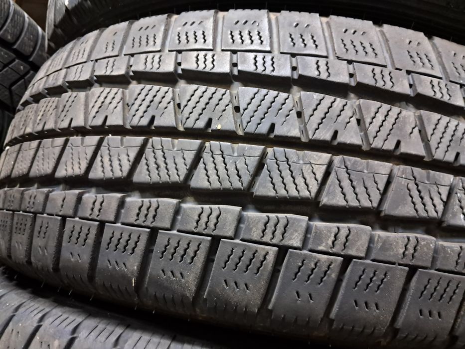 Anvelope second iarna 215 60 R17C Falken 7.5mm/8mm 2022/2024