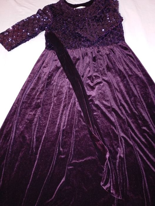 Kiyimlar toza butbutun