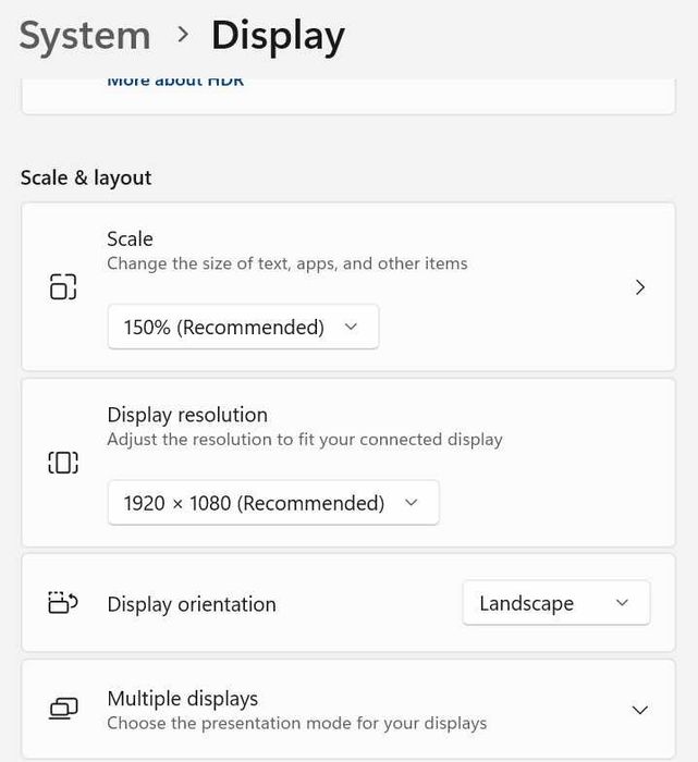 Нов лаптоп Dell Latitude с 6-ядрен i3-1315U и 14'' FHD 256 GB гаранция