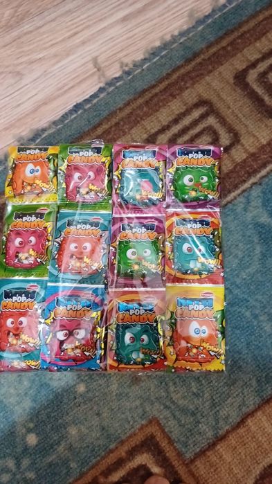 Сагыз, конфеттер сатылады