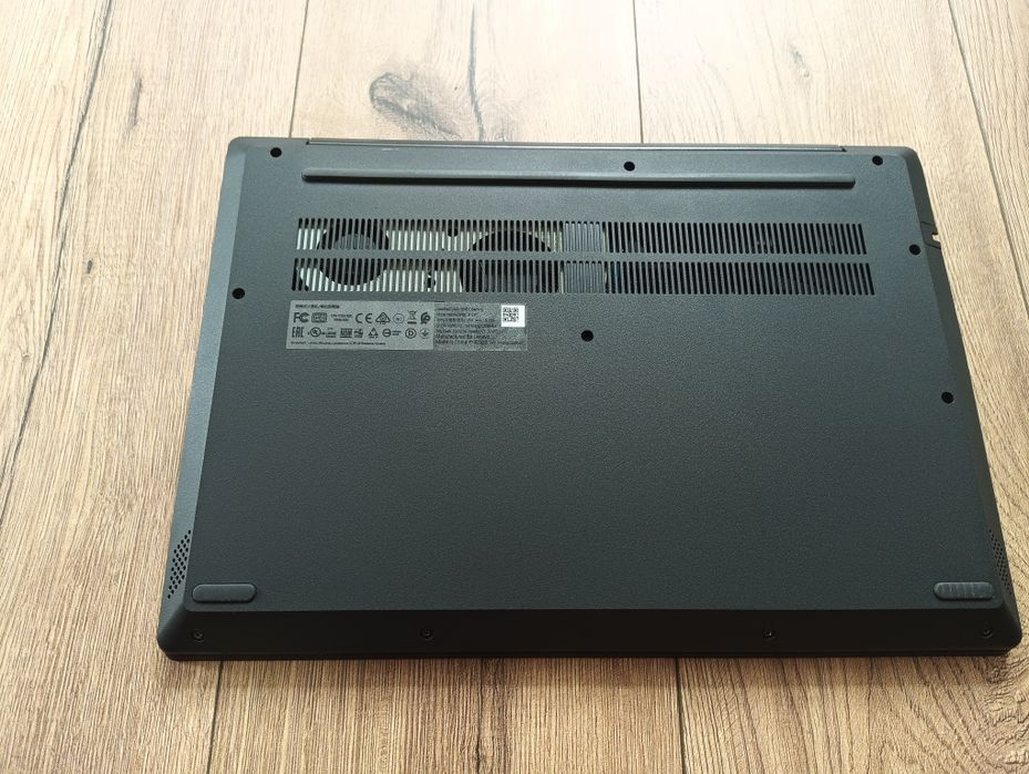 Lenovo IdeaPad L340 Gaming i5-9300H / GTX 1050 3GB / 8GB / SSD 256GB / Win11 Pro