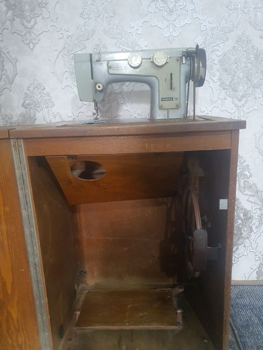 Швейная машинка чайка