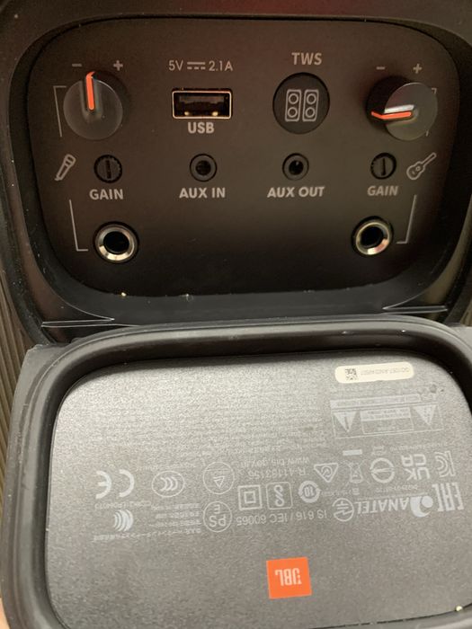 JBL 110 party box -250 euro,harman-kardon go play -199 euro