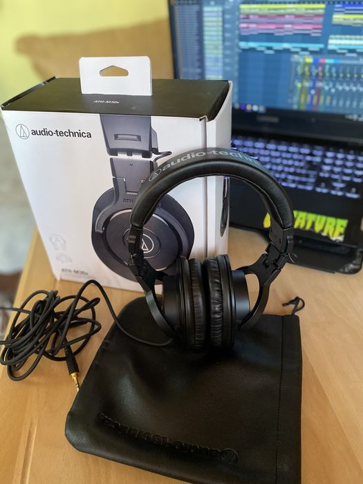 Професионални слушалки Audio Technica ATH-M30x