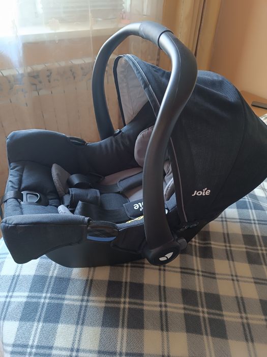 Автокресло Joie Gemm