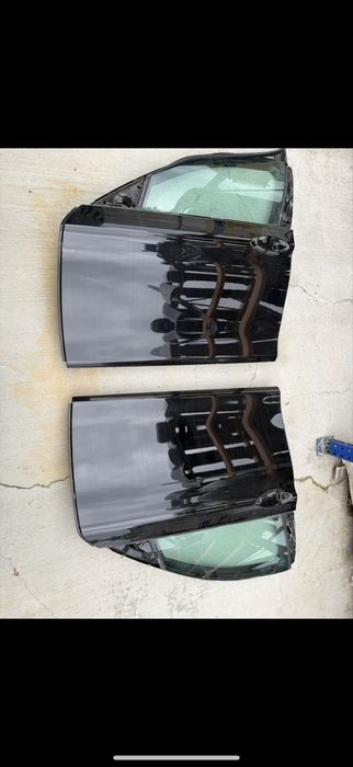 Usa Usi /aripa /Capota  Bmw seria 5 f10 fata /spate stanga