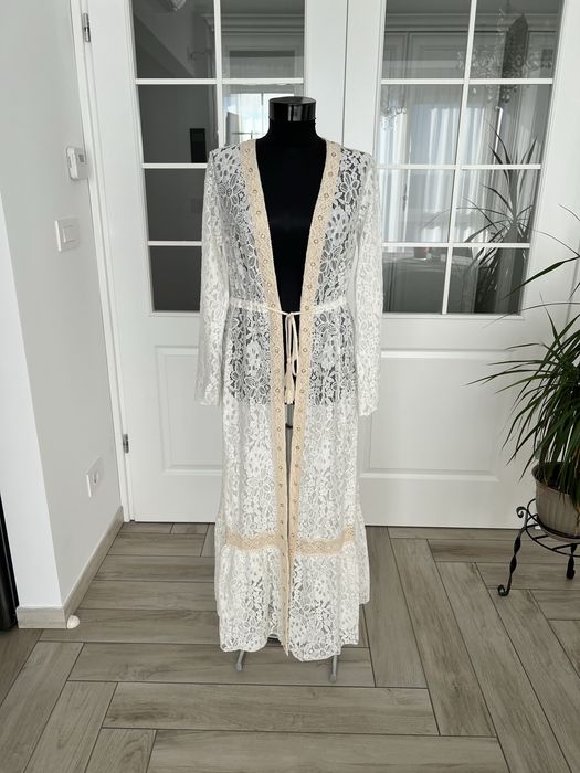 Rochie alba kimono dantela de plaja, marimea S-M, Azaka Paris