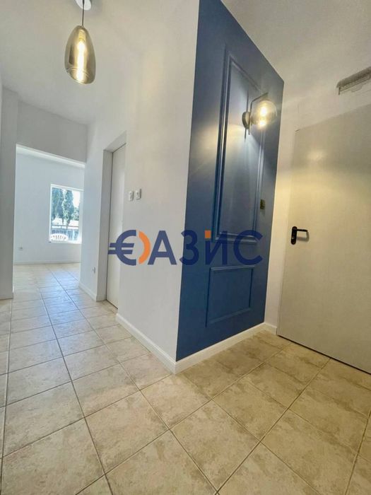 Продава се Двустаен апартамент в Свети Влас - 70 кв.м за 713 €/кв.м - Снимка #10