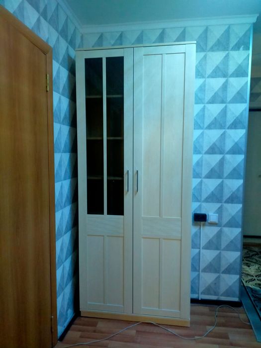 Шкаф для гостиной и спальни