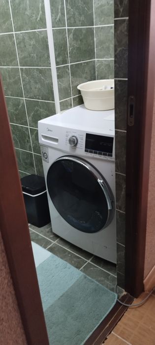 Продаётся 3 комн кв мкр. Алмагуль 17дом