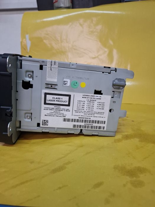 Vand navigatie rns510 vw touran 2012 perfect  functionala cu cod