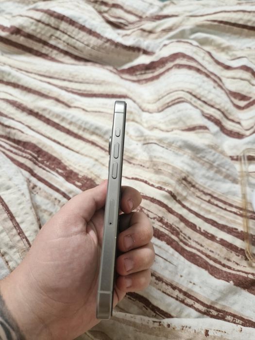 Vand/Schimb Iphone 15 pro 128gb