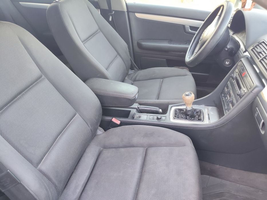 Vând mașina audi A4