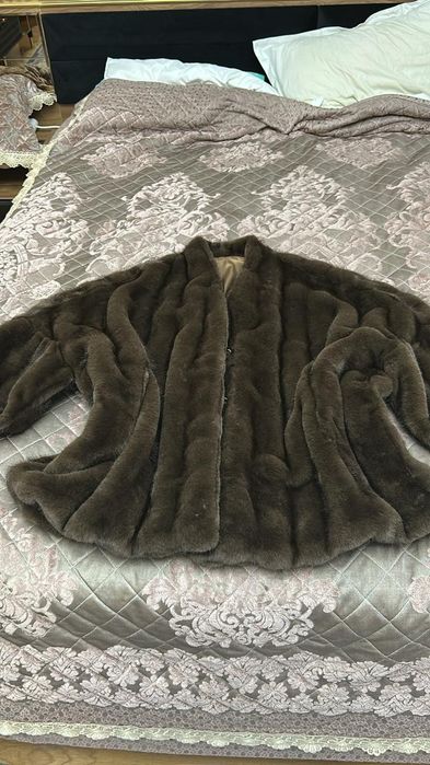 Шубка искуственная