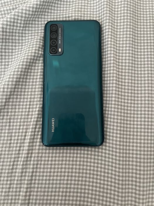 IPhone xc , Redmi 12 , Huawei p smart 2021