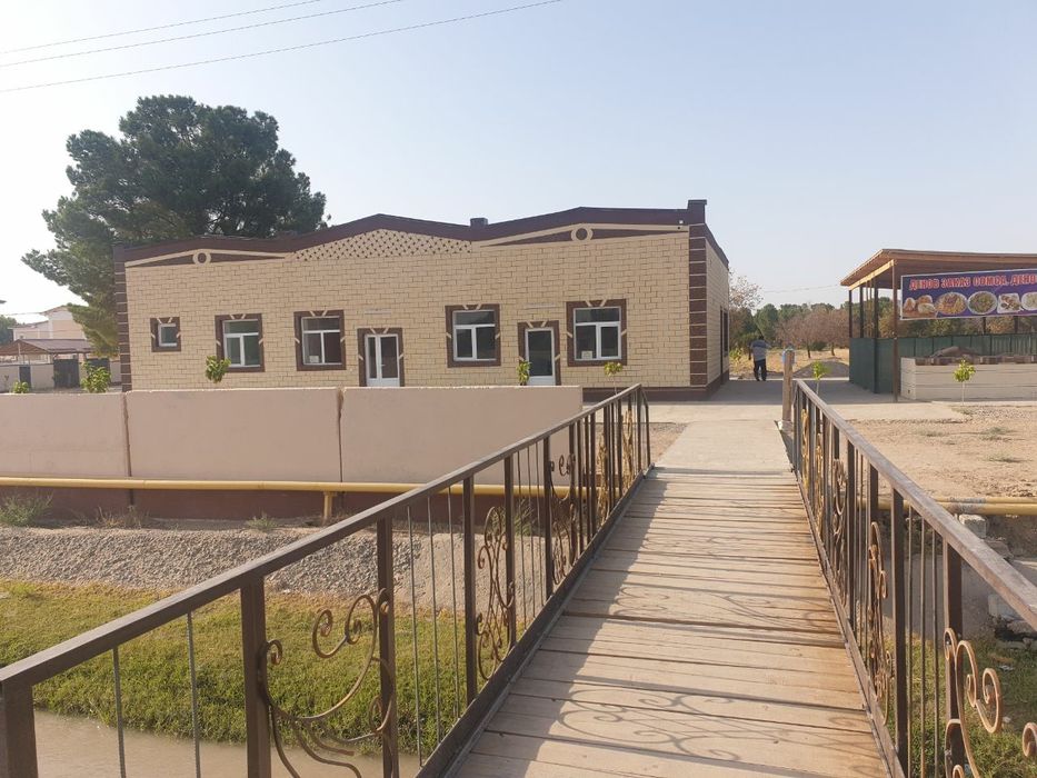 32 сотихли  ер  биноси билан сотилади