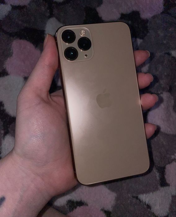 Продам iphone 11 pro