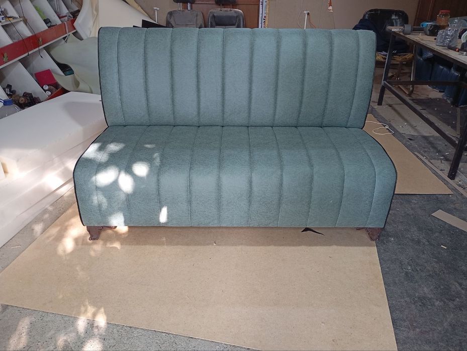 Kafelar va restoranlar uchun  sifatli divanlar yasab beramiz