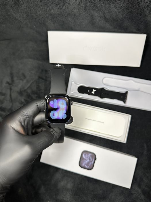 Apple Watch Series 11 • FullBox