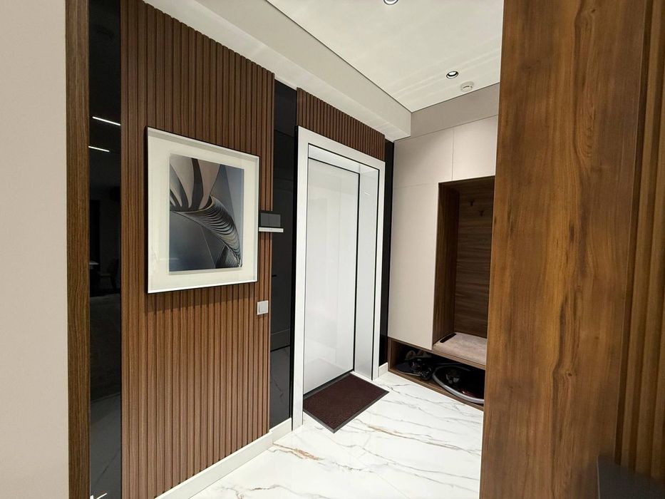 Продаётся 2ком ЖК Kislorod/Кислород 57м2 ор-р: ТЦ Next, Сеул Мун