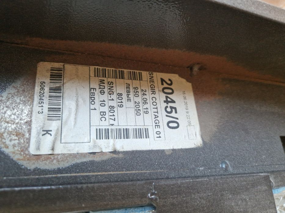 Продам дверь SNEGIR COTTAGE 01