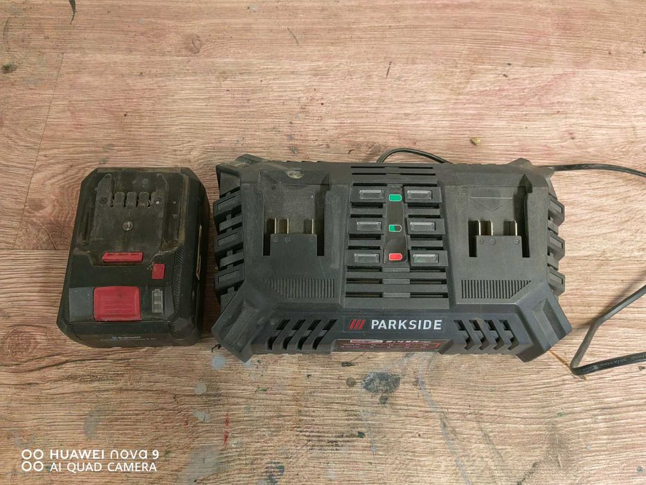 Двойно зарядно и с март батерия Parkside