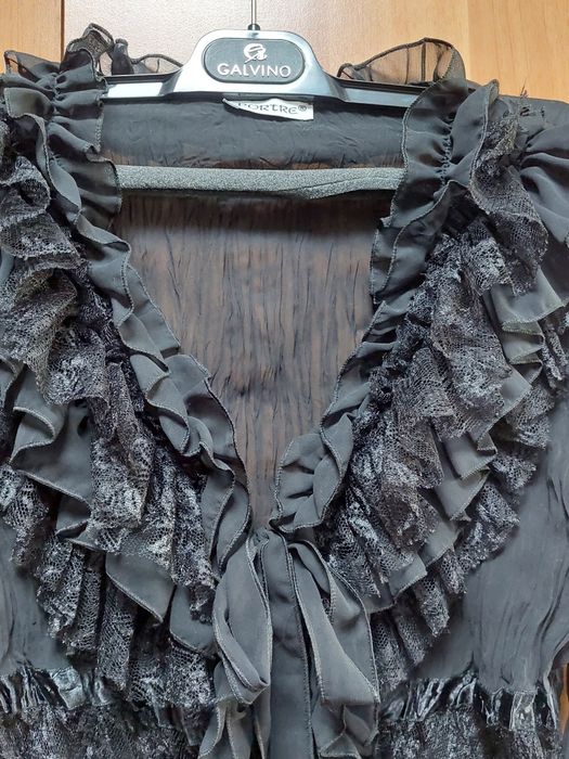 Женская блузка нарядная