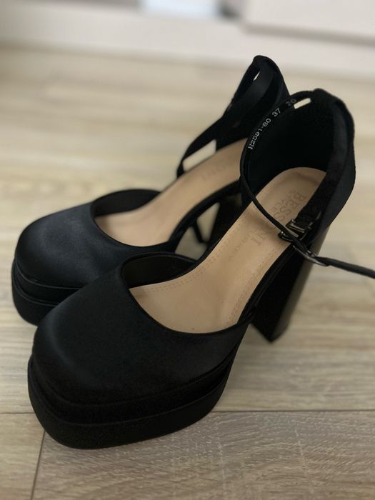 Новые туфли Bessoni 37