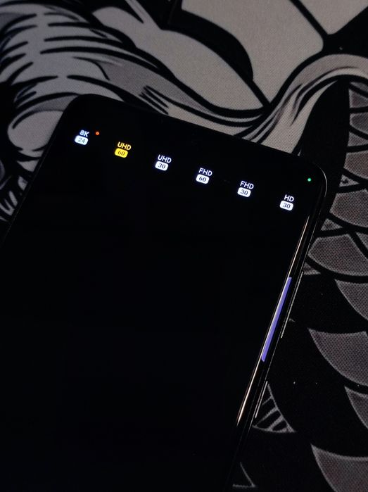 Samsung s20 plus, в хорошем состоянии