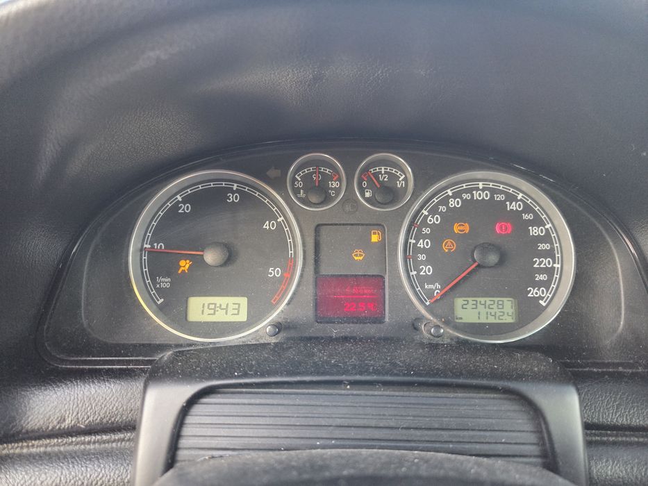 Vw passat b5.5 1.9 tdi 101cp