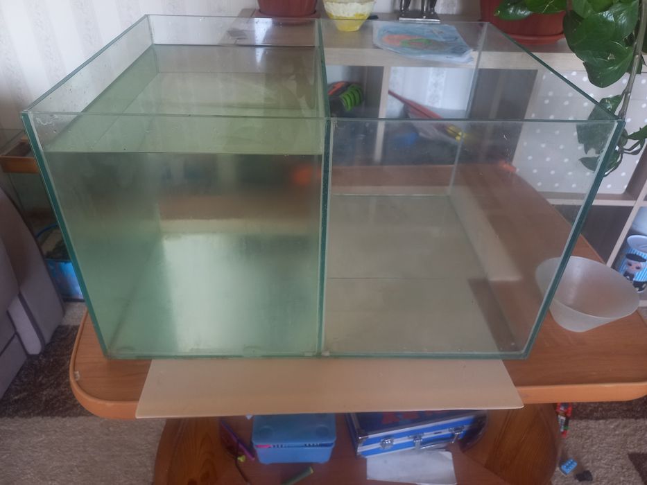Продам 100л аквариум