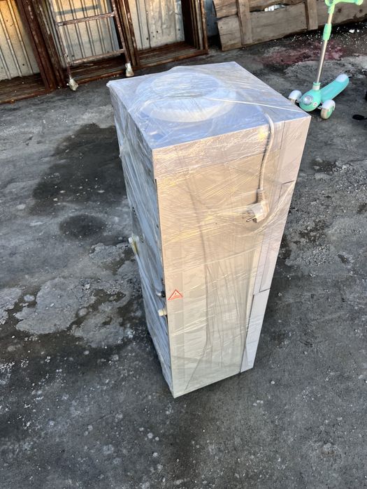 Продаю кулер для воды