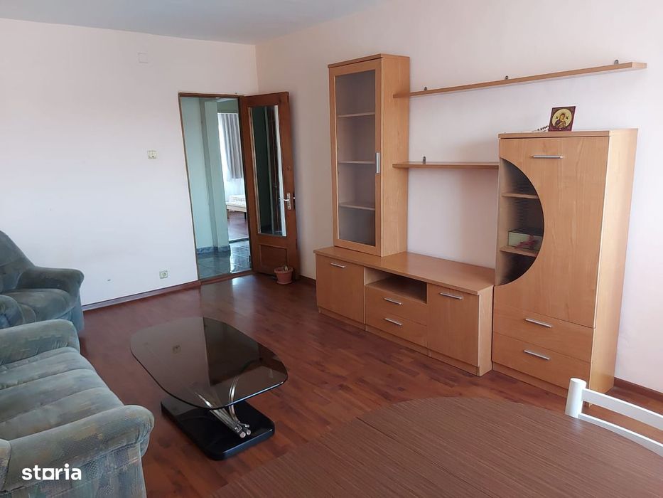 Inchiriere apartament 3 camere, zona micro 11 Târgoviște — fotografia 1