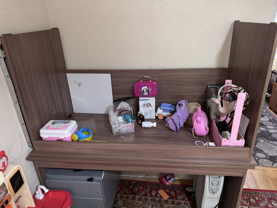 Продается Офисный стол