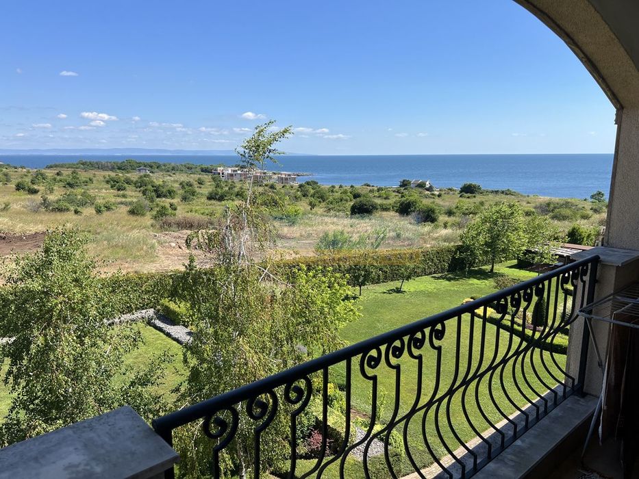 Продава се Едностаен апартамент в Черноморец - 48 кв.м за 1803 €/кв.м - Снимка #1