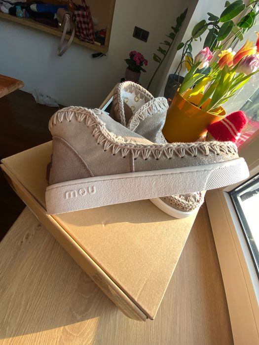 Чисто нови боти MOU