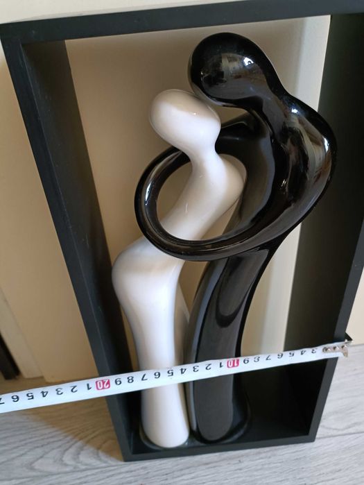 Современная настольная  ваза